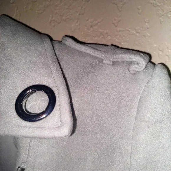 John + Jenn Faux Suede Moto Jacket Gray with Grommet Detail size S - Picture 8 of 10